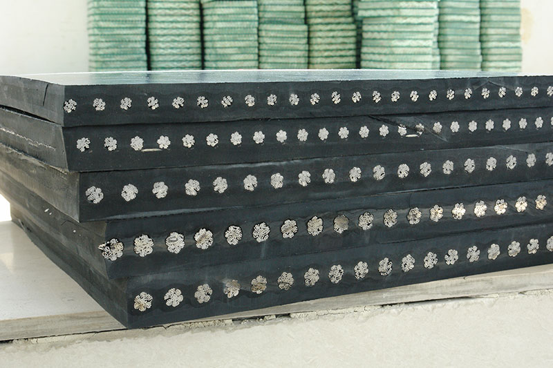 鋼絲繩芯阻燃輸送帶接頭長(zhǎng)度包含什么